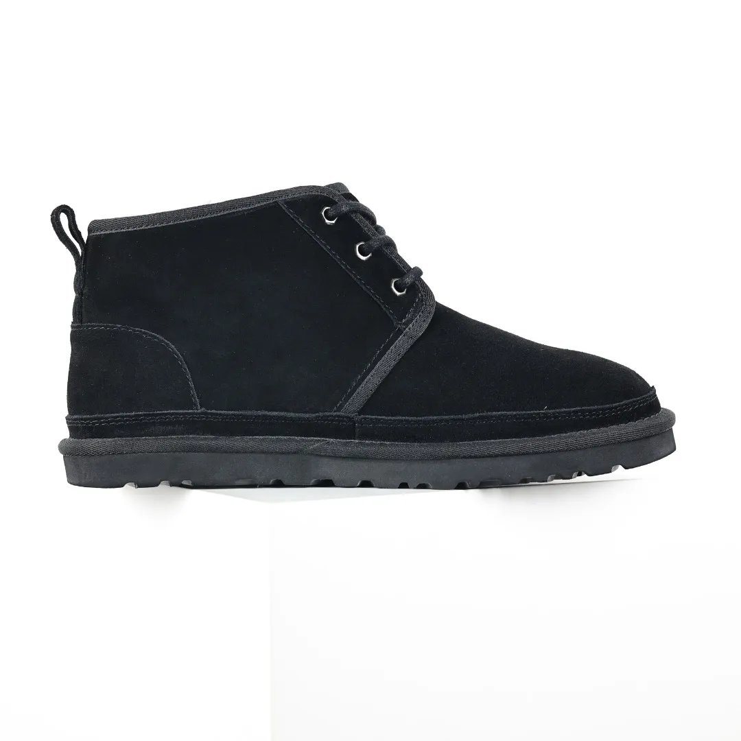 Pick up locally 💰640 Core recommendation with good price It is a very suitable choice for home furnishings. In the new year, uug launched a series of styles, which are partial to the preferences of young consumers and have also moved to the forefront of fashion trends. Shoe body material: water-repellent coated suede upper, 17 mm UGGPURE™ implantable wool insole, lightweight non-slip and comfortable rubber outsole, with brand LOGO and trademark, with full packaging Size: 39 40 41 42 43 44